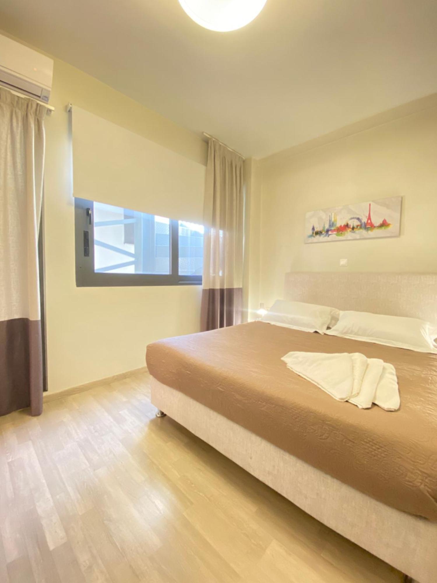 Tins Hotel City - Athens Exterior photo